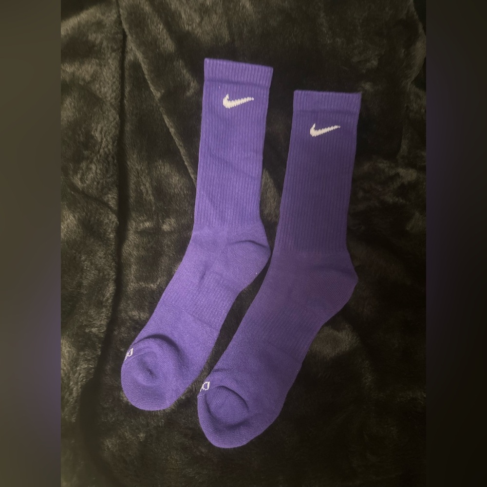 NEW Nike Everyday Plus Cushioned Crew Socks DRI FIT PURPLE M 8-12, W 10-13 - Picture 1 of 5